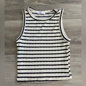 Gaze Striped Textured Sleeveless Top